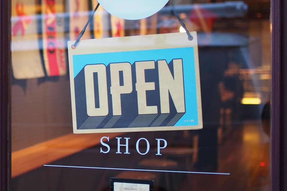 B2C E-commerce